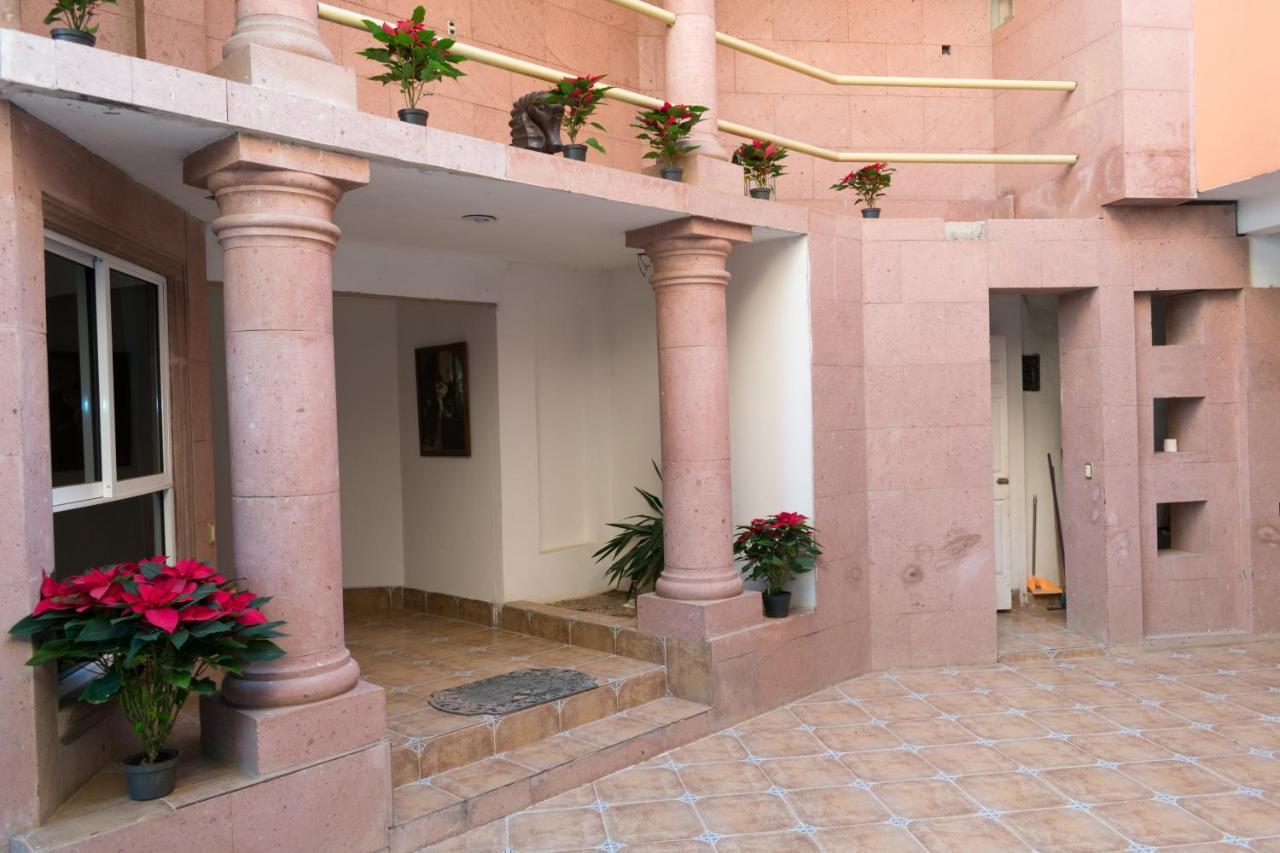 Hotel Alameda Maravatío Eksteriør bilde